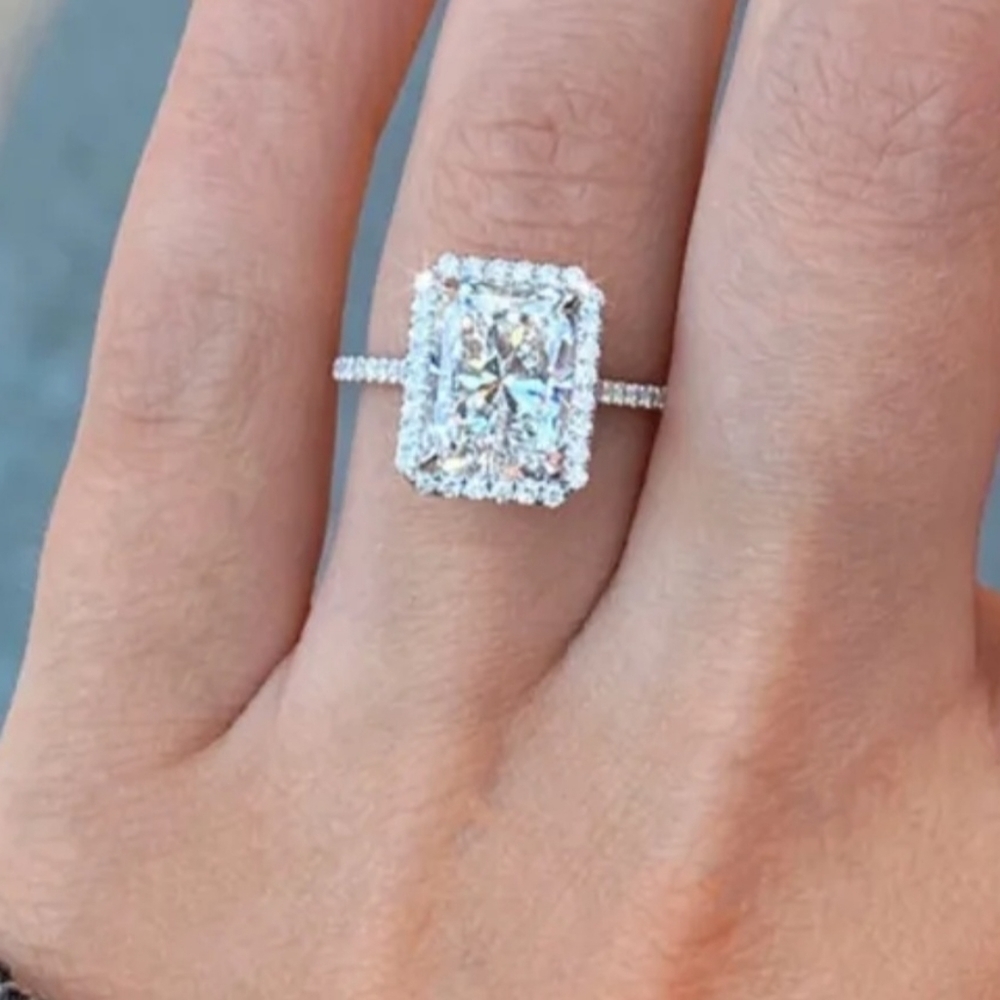 925 Sterling Silver Square Cut White Sapphire Side Micro Inlay Diamond R… - Picture 6 of 9